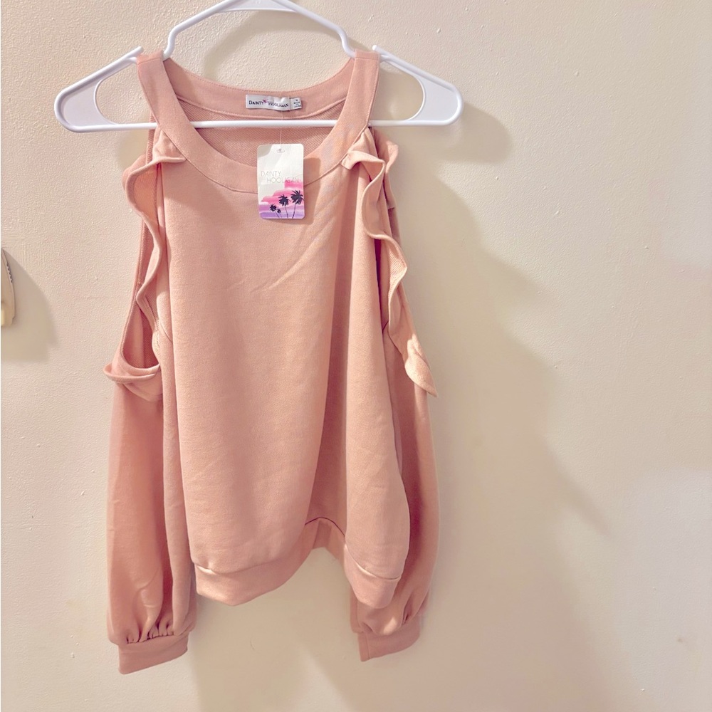 NWT Dainty Hooligan Cold Shoulder Ruffle Top Size Medium